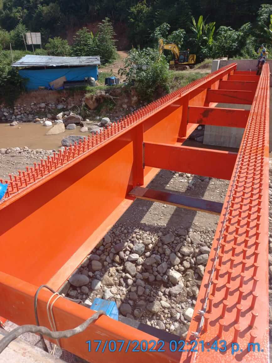 CMetal Puentes Metálicos de Alma llena
